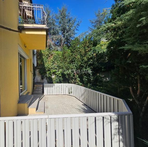 De vanzare Apartament cu terasa in vile-boutique, Mitropolie, Unirii - 2