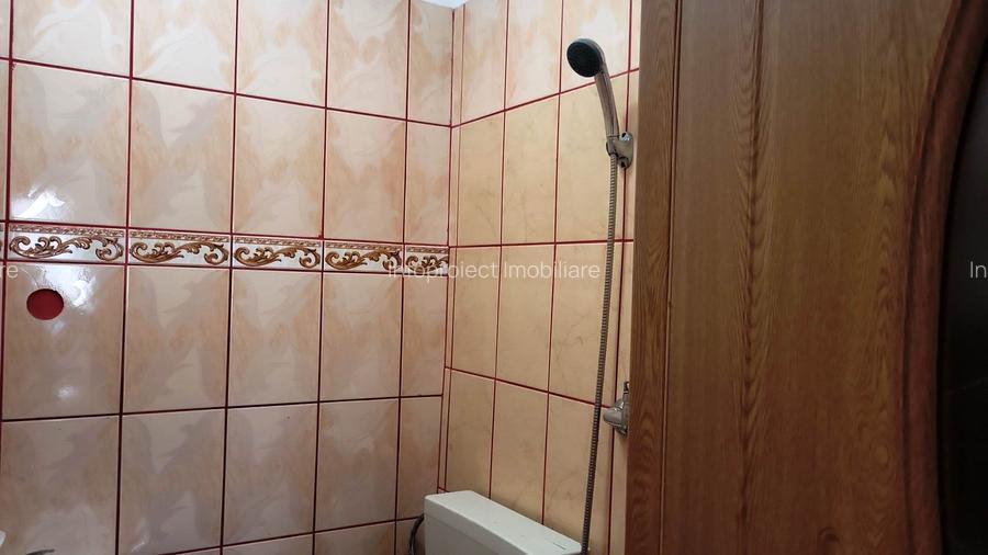 Casă cărămidă stare bună, utilități, garaj, beci, teren 540 mp, zonă fără trafic - 8