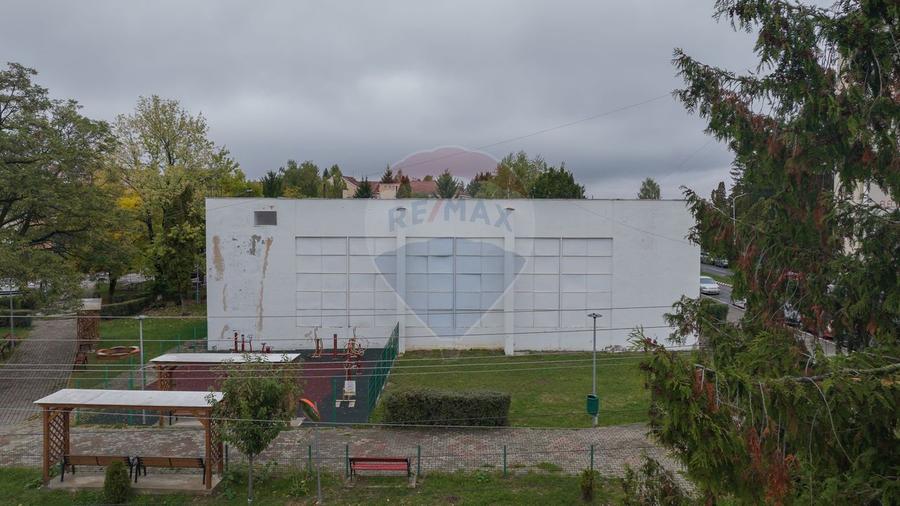Spațiu de vanzare ideal depozitare judet Brașov Săcele Electroprecizia