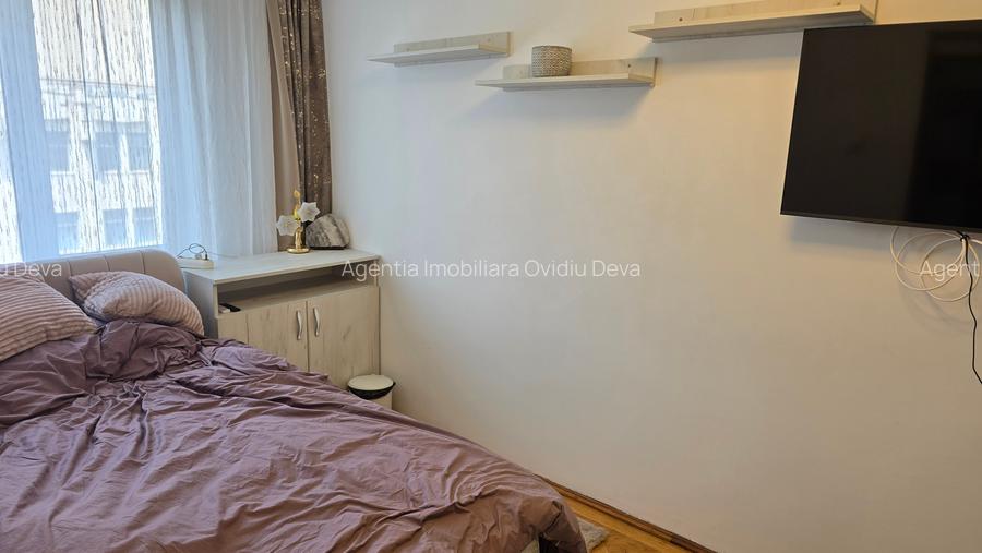 Vand apartament 3 camere in Deva, zona Piata Victoriei, mobilat, utilat - 6