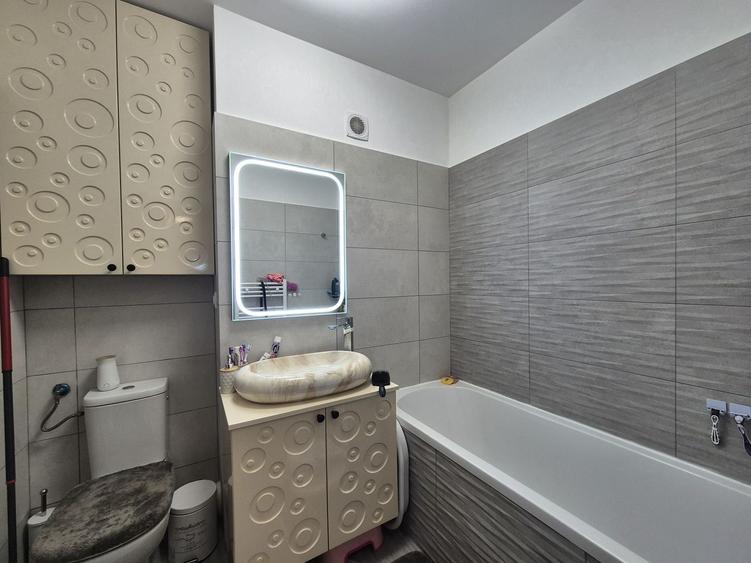 Labis, apartament in bloc nou cu loc parcare
