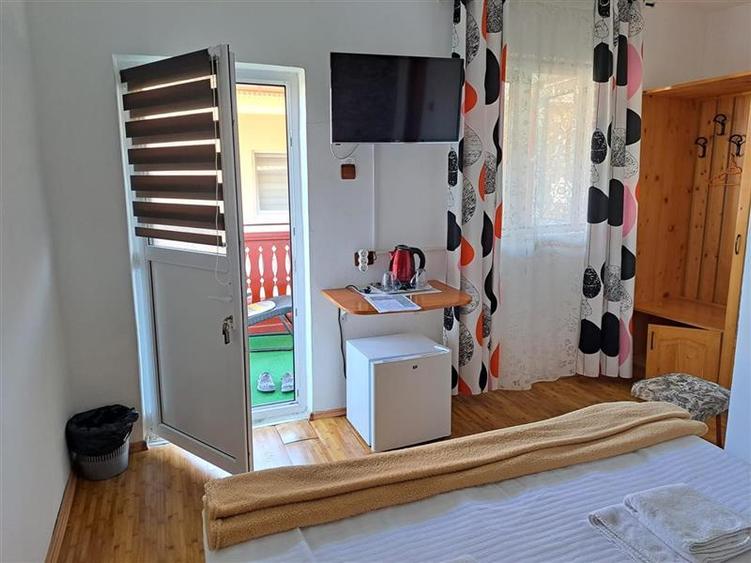 Vila P+1, 6 camere, Sat 2 Mai, Constanta