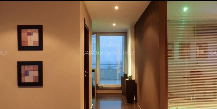 Apartament  Penthouse  Centru Mamaia  345000  euro - 11