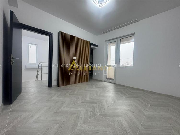 Vila Individuala - 4 camere - 2 bai - 306mp teren - 15