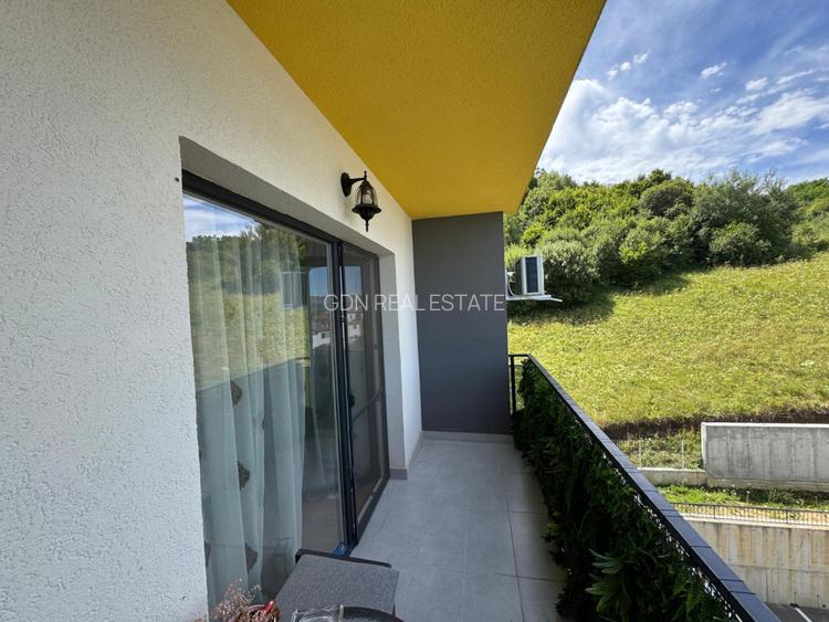 De vânzare ap. nou, mobilat cu 3 camere, 70 mp., garaj subteran. - 14