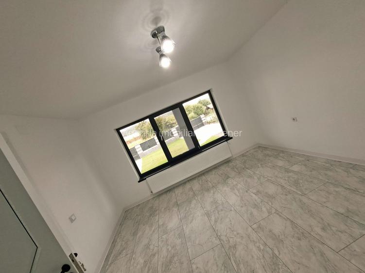 Casă / vilă com. Băiculești / jud. Argeș , construcție NOUĂ / "La Cheie" ! - 14