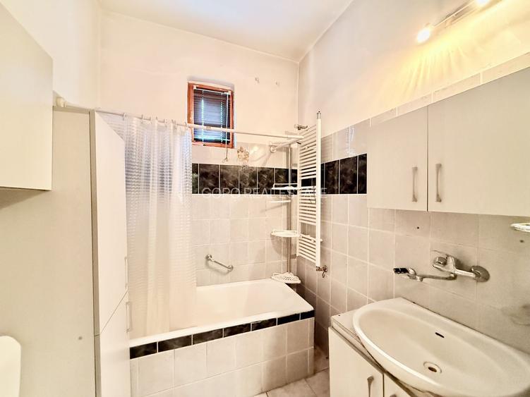 Vila 200 mp cartier de case Belvedere Regie - 22