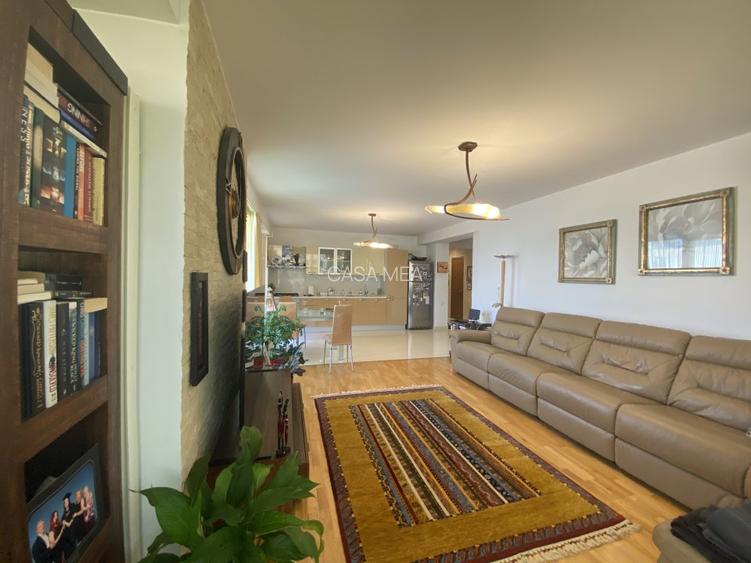 Apartament 4 camere bloc boutique si terasa de 25m - 43