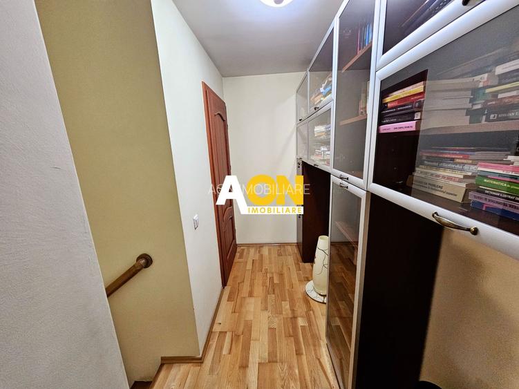 Apartament 3 Camere Zona Cetate, cu Scara Interioara - 9