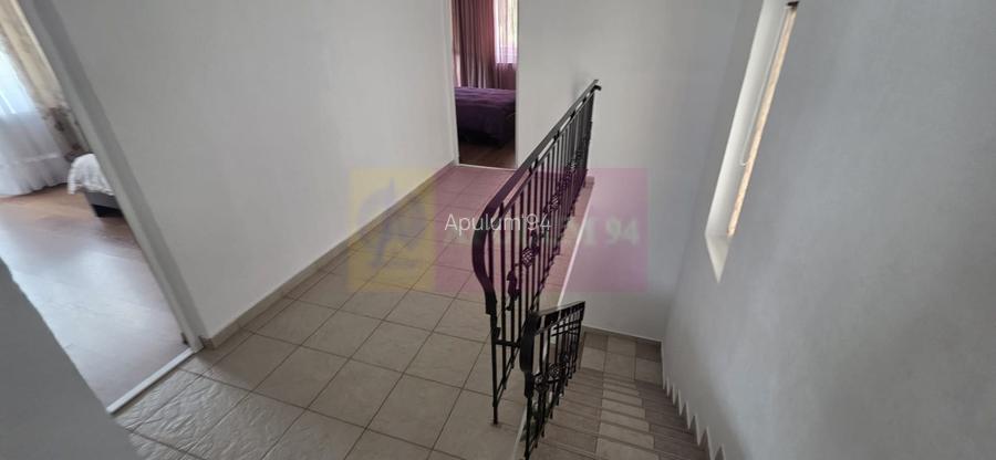 Vila de vânzare cu 8 camere și garaj in Busteni - 18