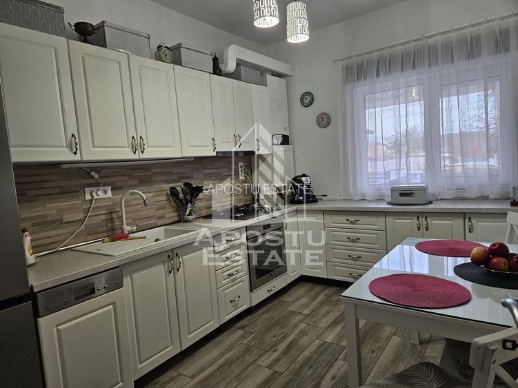 Triplex cu 3 camere, 2 bai, regim de inaltime P+1, Sanandrei - 2