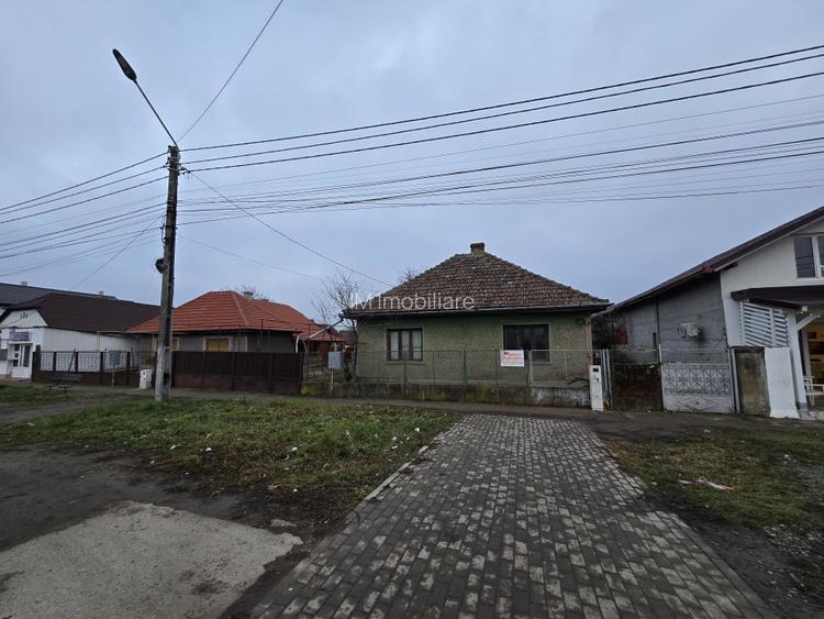 Sag - DN 59 -Casa si Teren 1876 mp - front 14 m - 2