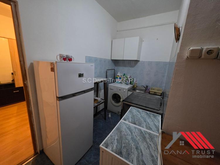 Buziasului - Garsoniera - 23 mp - et 2 - 170 euro - 2