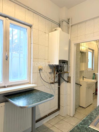 Parter in Vila cu intrare Individuală / Cotroceni/ Centrala Proprie - 11