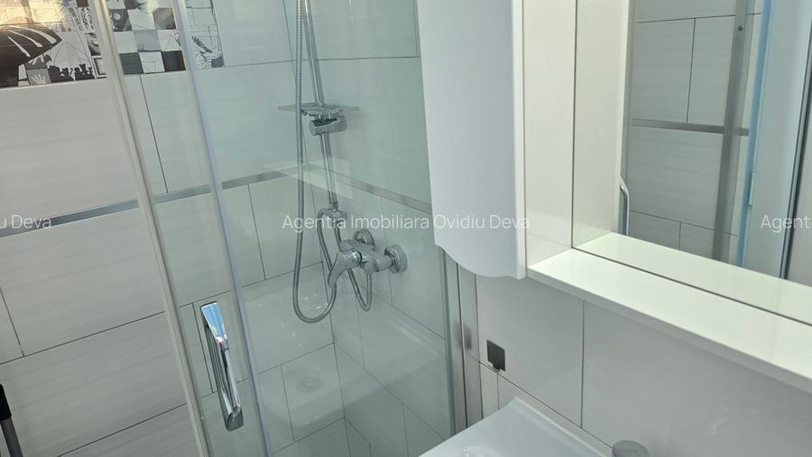 Vand garsoniera in Deva,langa Primarie, et 3,  ideala pentru afacere - 9