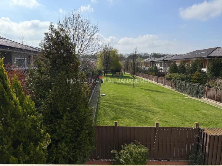 SANSA UNICA IN OXFORD GARDENS | VILA CU 3 DORMITOARE - AISB - 13