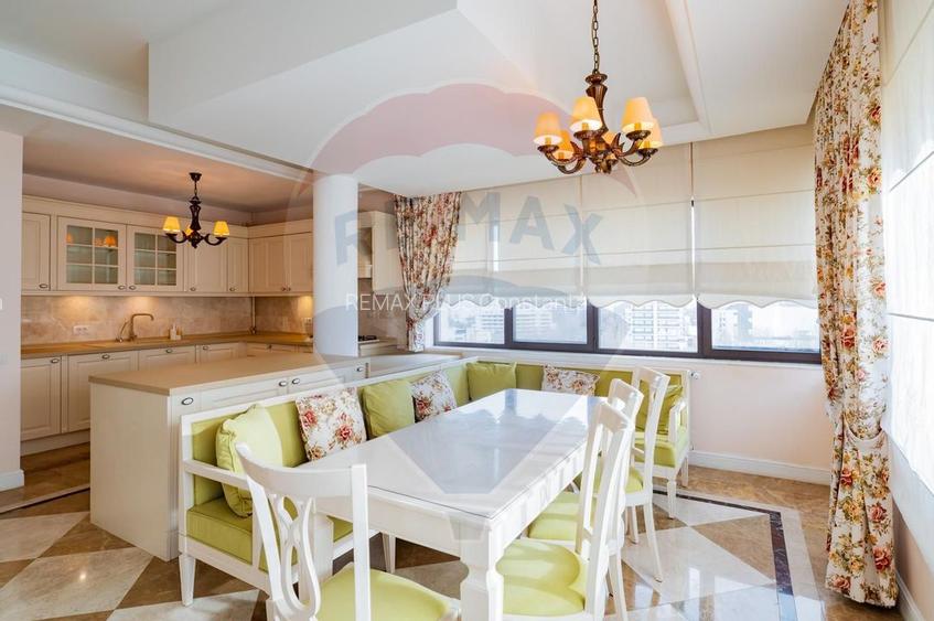 Penthouse de vanzare in Mamaia vedere frontala lac si marea Neagra - 33