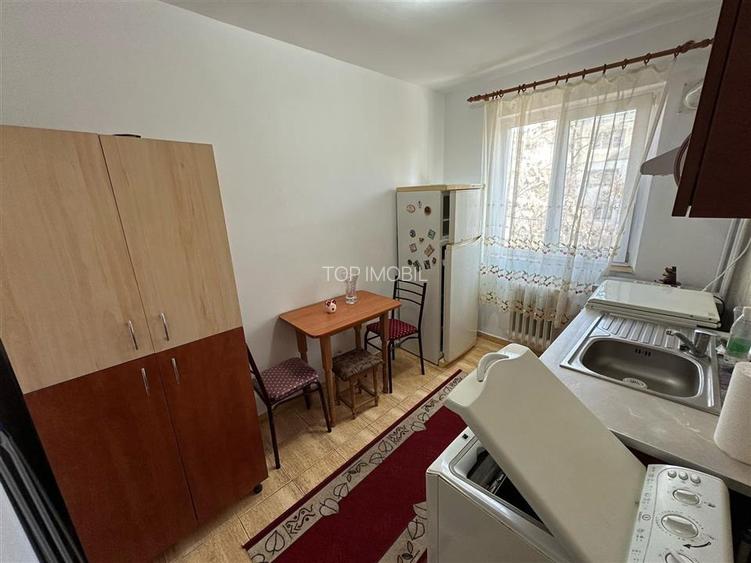 Vanzare apartament cu 2 camere, Podu Ros - Bulevardul Socola - 7