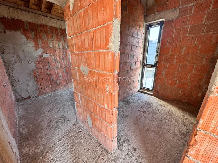 Casa P+2Et. 8 cam. Util 180mp. Teren 250mp. Pozitie stradala - 16