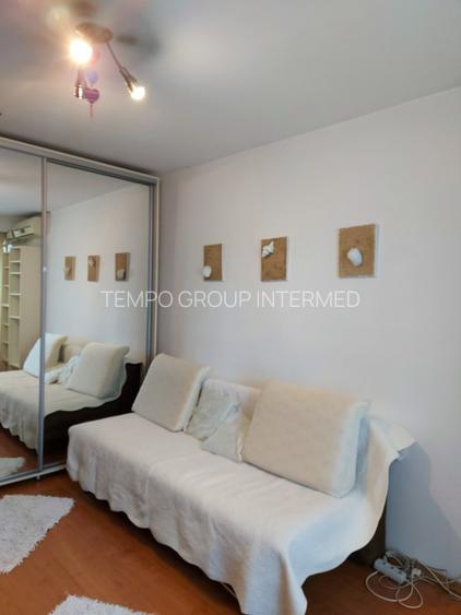 Panduri- garsoniera cocheta la cinci minute de metrou!! - 10