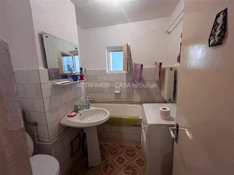 Resita, 2 Cam. Conf.1,Decom.Lunca - 12