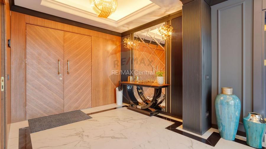 Design, Panoramă și Exclusivitate — Calea Poienii - 41