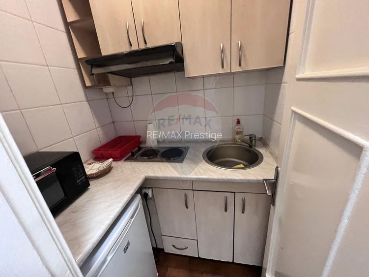 Studio de 35 mp etaj 1 – Str. Nicolae Iorga - centrala proprie - 6