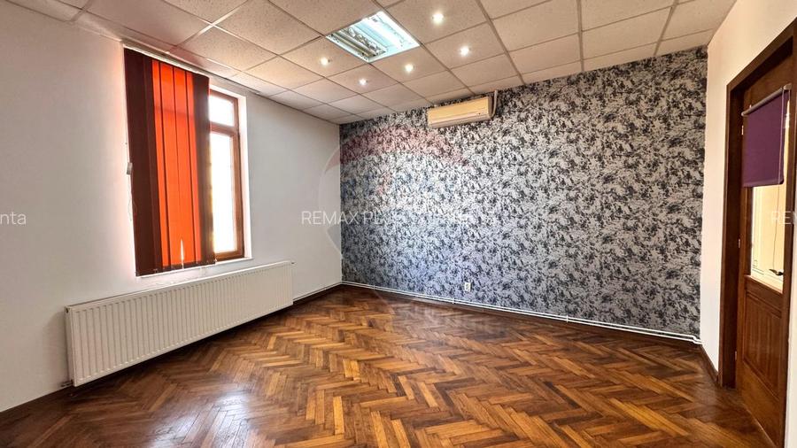 Vila de vanzare in zona peninsulara Constanta - 31