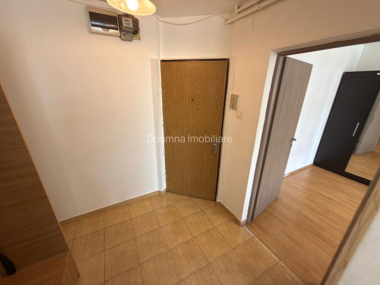 Apartament cu 3 camere, centrala, Aleea Mozaicului, nr. 3 - 6