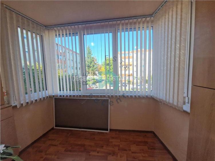 Apartament 3 camere, etaj intermediar,Tractorul, Brasov - 16