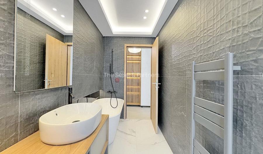 Complex Cosmopolit | Parcare Subterana - 7