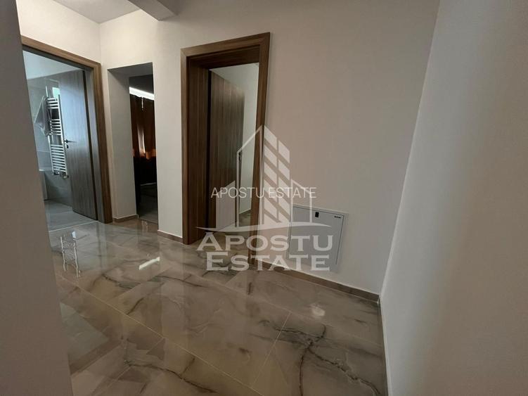 Apartament 2 camere, centrala proprie, loc de parcare, Giroc - 3