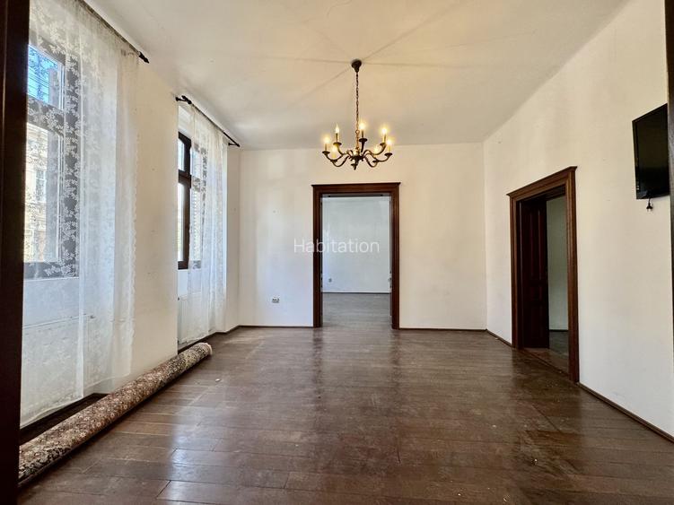 Casă cu farmec aparte, pentru locuit sau birouri,  zona Bălcescu - 2