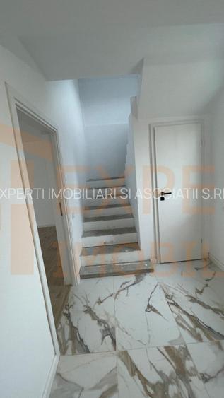 Casa moderna P+1, terasa generoasa, priveliste superba la lac - 12