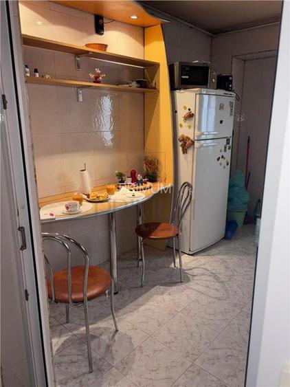 SOARELUI |3CAM | DECOMANDAT |ETAJ 3 |CENTRALA |SPATIOS 109MP - 11