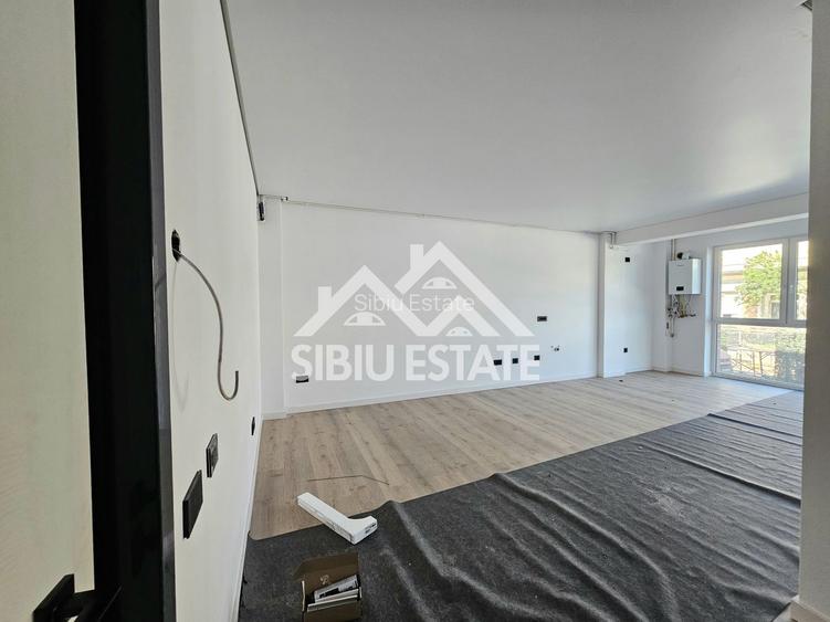 Apartament Sibiu central 3 camere, 2bai, lift garaj NOU - 5
