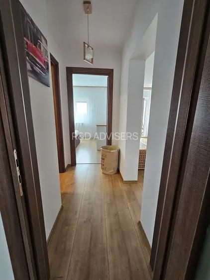 Apartament 3 camere Bulevardul 1 Mai - 9