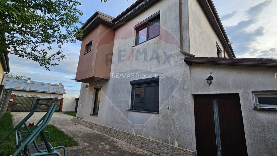 Casă / Vilă cu 4 camere de vânzare Dragomirești-Vale, curte proprie - 13