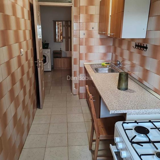 Garsoniera spatioasa 10 min M Costin Georgian DB1735 - 7