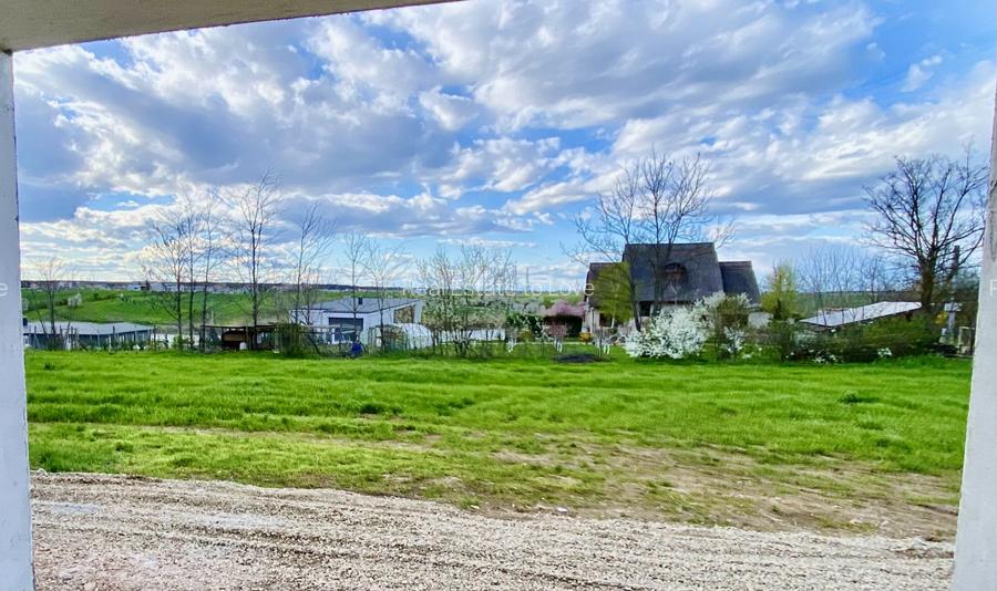 Vilă mediteraneană, pe parter, cartier cu iesire la lac, peninsula Balotesti - 11