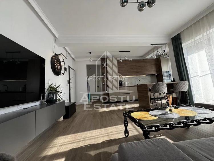 Apartament cu 2 camere, Centrala Proprie, Loc De Parcare, Giroc - 5