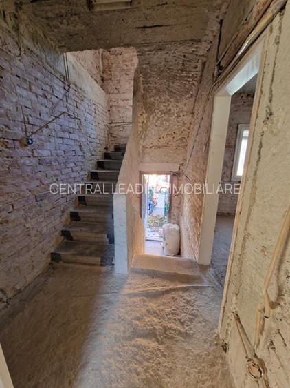 VILA 4 CAM. TIP D+P+ETAJ VATRA LUMINOASA, LIBERA, GATA DE RENOVAT/DECOPERTATA - 10