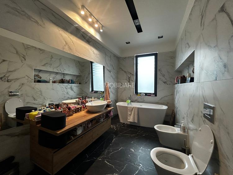 Casa Vila Otopeni Odai central De Vanzare, 5 camere - 28