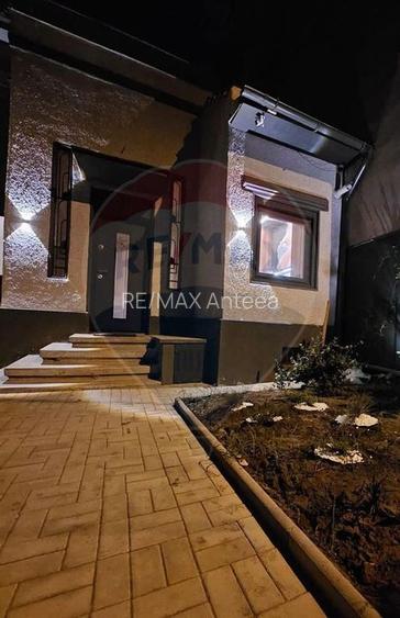 Casă 2 camere de închiriat singur curte zona Unirii - 8