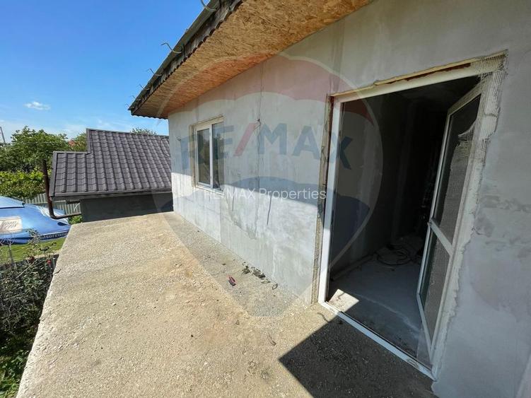 Casă P+1- Vasilați - 491 mp teren - posibiliate de extindere - 12