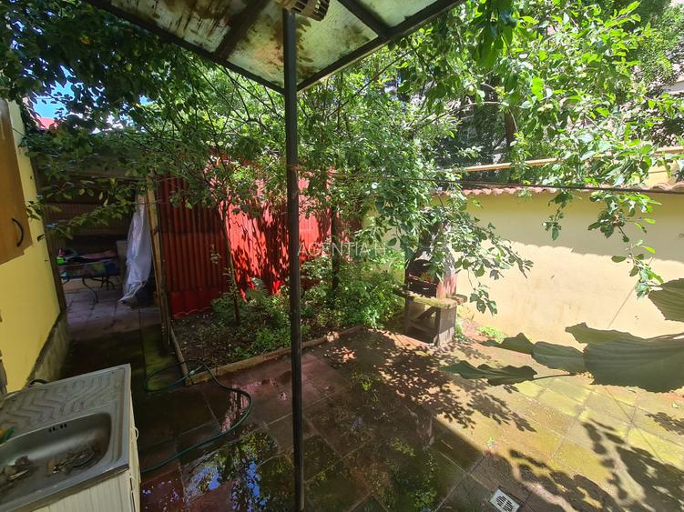 Vila P+1+M zona Militari - Pacii - str. Paralutelor constructie 2007 tip duplex - 18