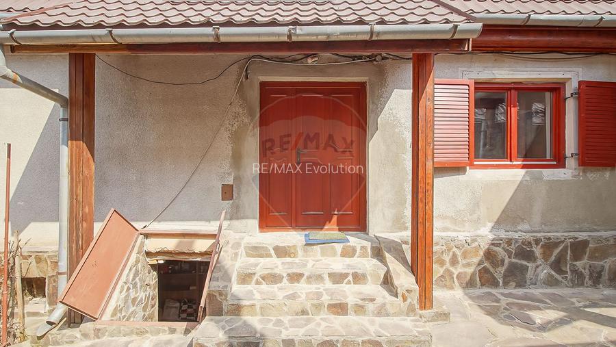 Casă autentică cu teren de 1310 mp, liniște și acces rapid către oraș - 4