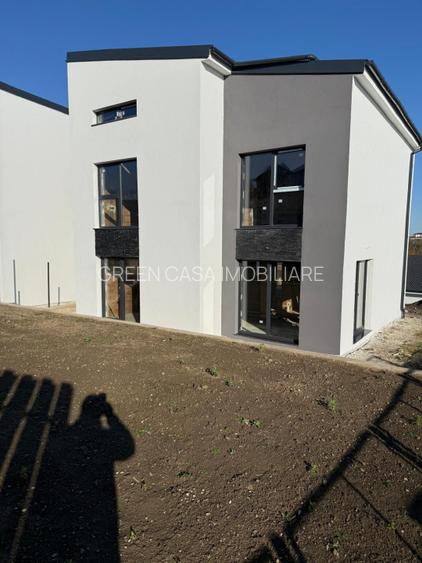 Casă cuplată modernă în Dezmir – zonă liniștită, aproape de toate facilitățile! - 6