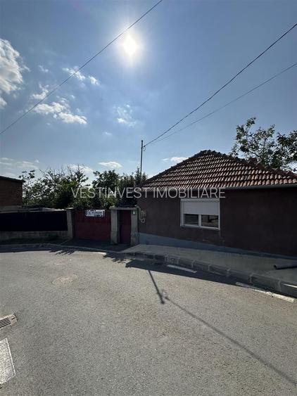 CASA DE VANZARE EPISCOPIA Str. Dealului 732 MP - 7