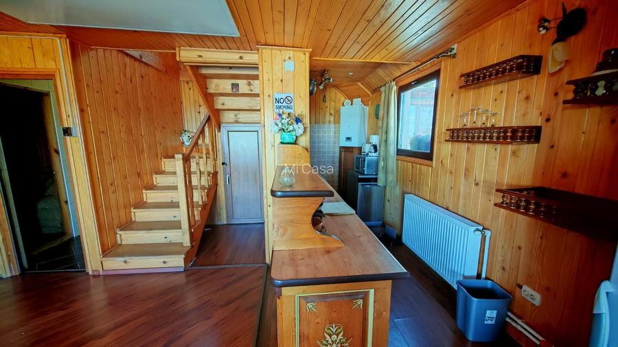 Casa / pensiune investitie sat Pestera, Moieciu, Bran - 5